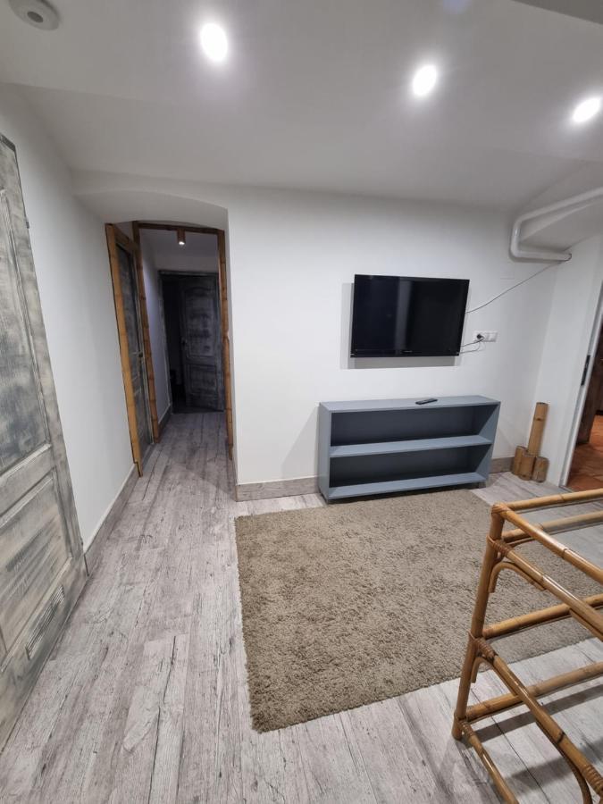 Centrum Wellness Hostel 德布勒森 外观 照片